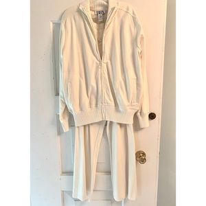 Two piece lounge set